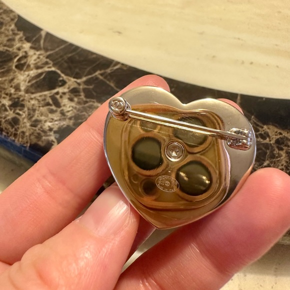 New Auth Chanel Black Leather Heart Brooch - Picture 3 of 4